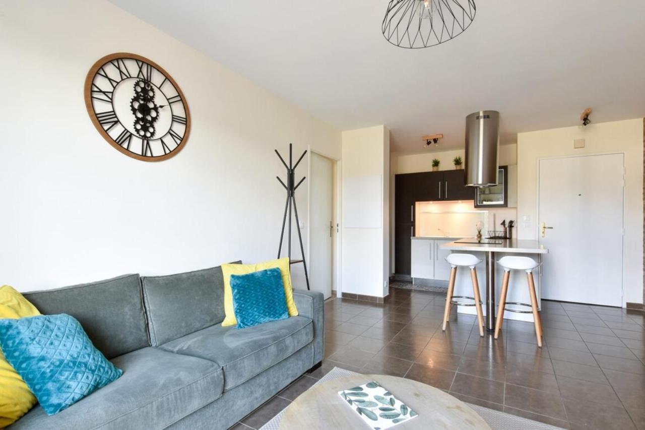 Appart Cosy Quartier Calme Hyper Centre Parking Apartment Magny-le-Hongre Exterior foto