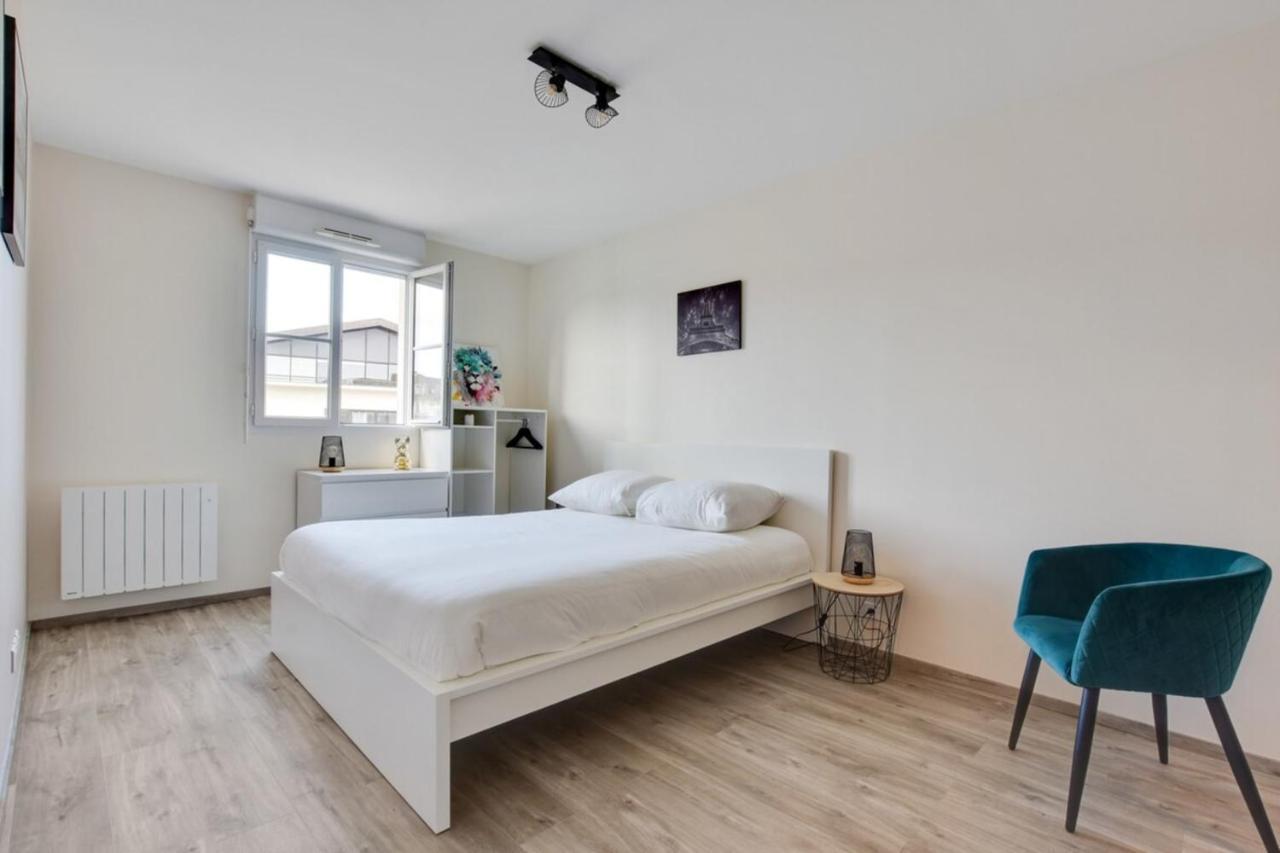 Appart Cosy Quartier Calme Hyper Centre Parking Apartment Magny-le-Hongre Exterior foto